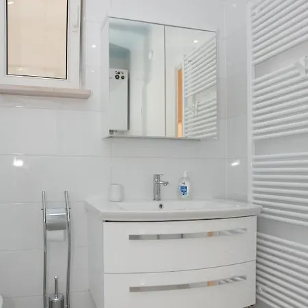 Apartment Angelina *